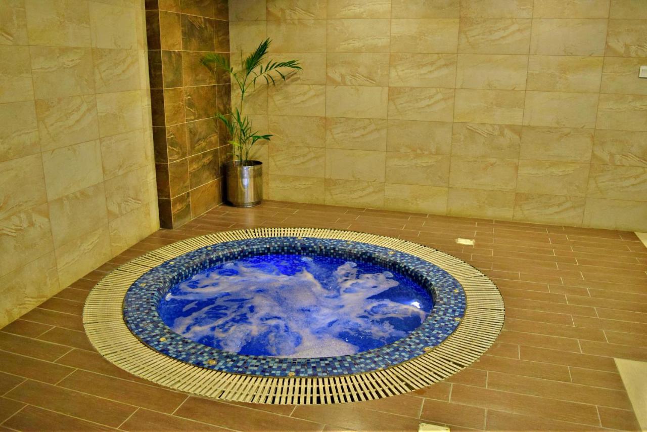 Centaurus Hotel Suites Ισλαμαμπάντ Εξωτερικό φωτογραφία