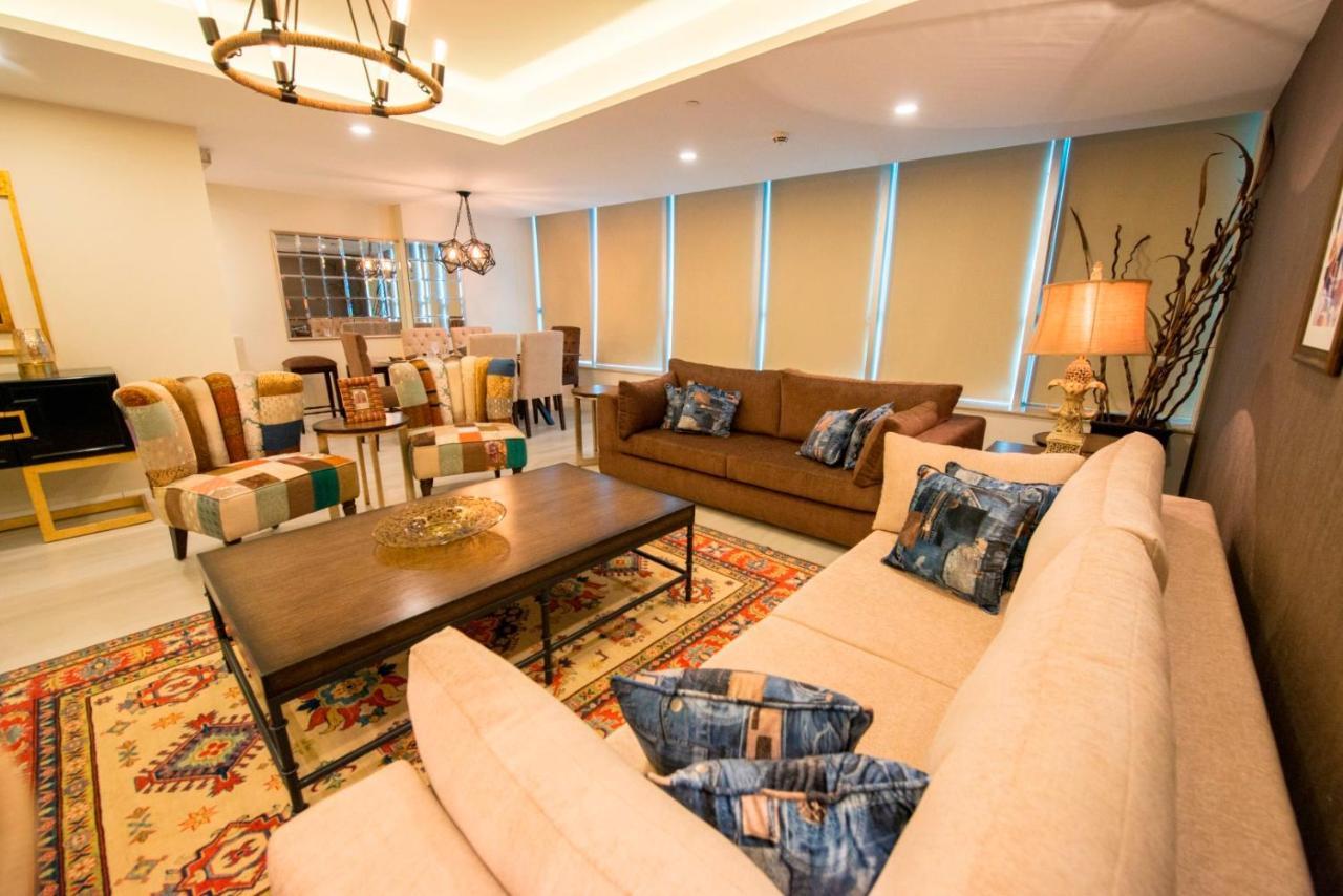 Centaurus Hotel Suites Ισλαμαμπάντ Εξωτερικό φωτογραφία